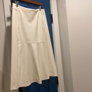 Madewell cream midi A line skirt size 10. Perfect for holidays & office style.